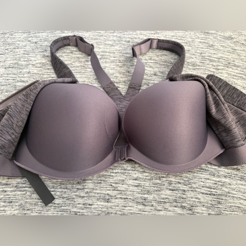 Victorias Secret Sports Bra Size 32DD - Picture 4 of 4